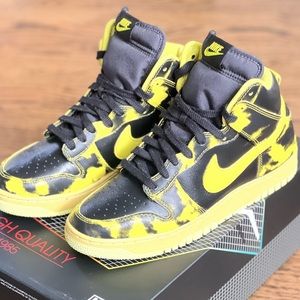 Dunk High 1985 "Yellow Acid Wash" Nikes